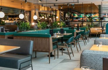 Earls Kitchen + Bar – Station Square