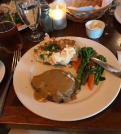 CattleBaron Steakhouse SE – Sundance